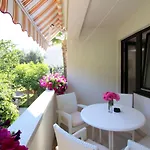 Modern Sabina With Garden * פורץ