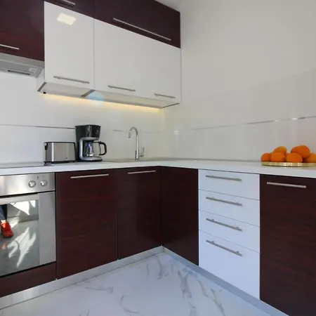 Apartament Modern Sabina With Garden *