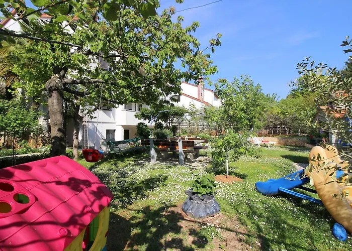 Διαμέρισμα Modern Sabina With Garden *