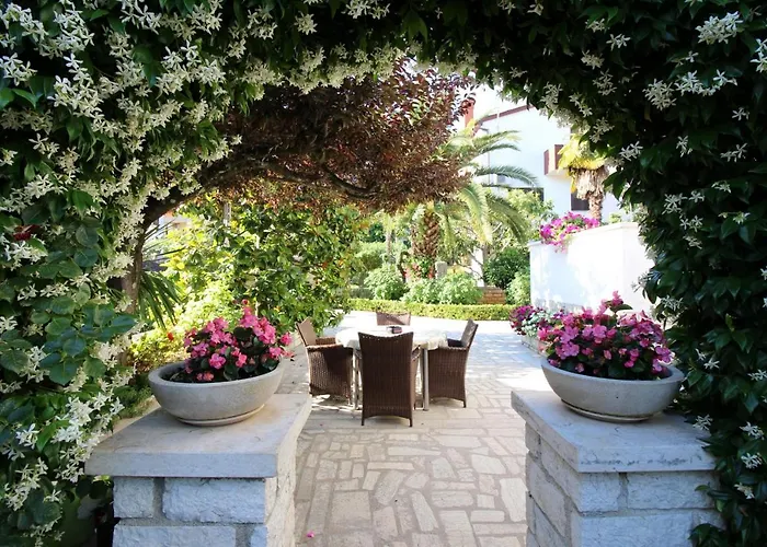 Modern Sabina With Garden Διαμέρισμα *
