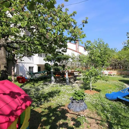 Apartment Modern Sabina With Garden *